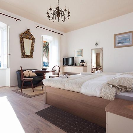 Solei With Terrace Oldtown And Sea View Apartment Dubrovnik Bagian luar foto